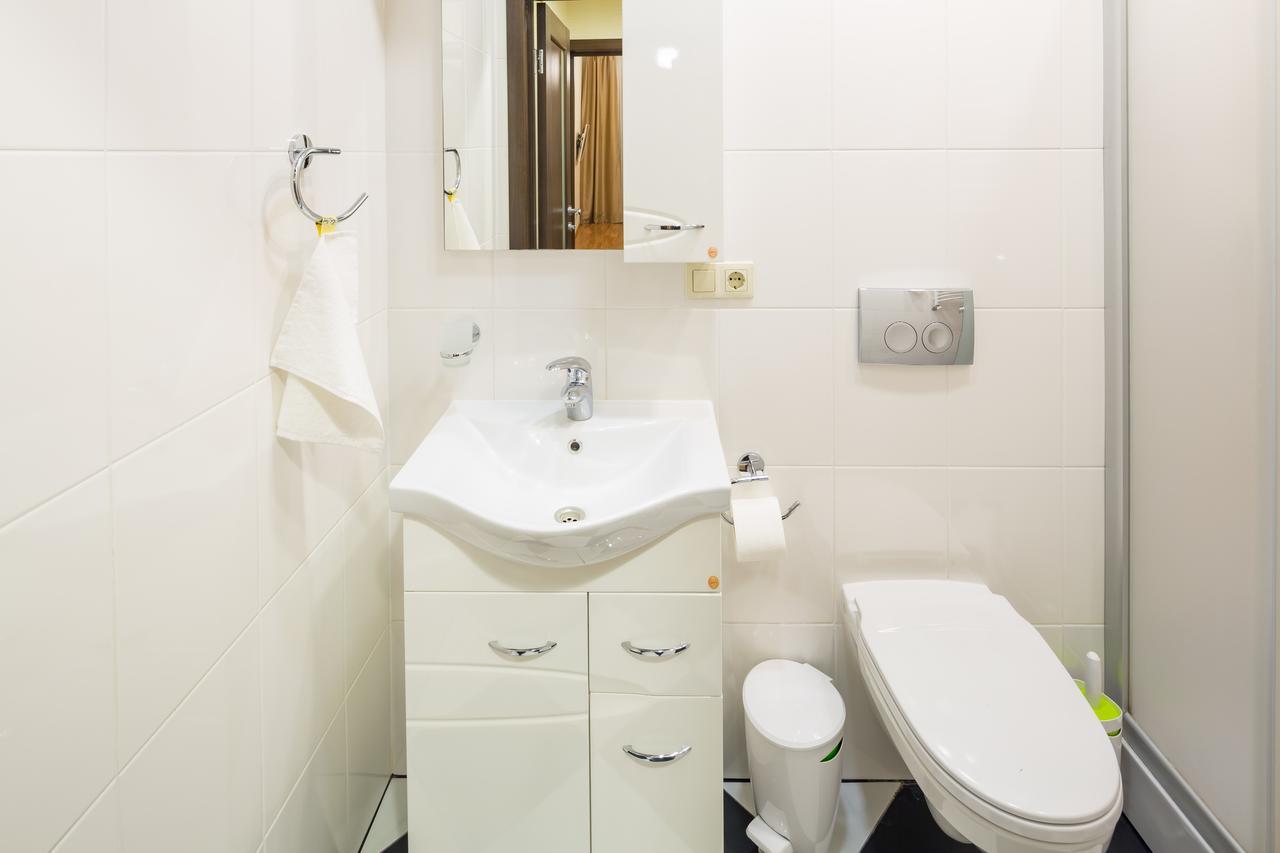 לבוב Apartment On Svobody Avenue 25 מראה חיצוני תמונה